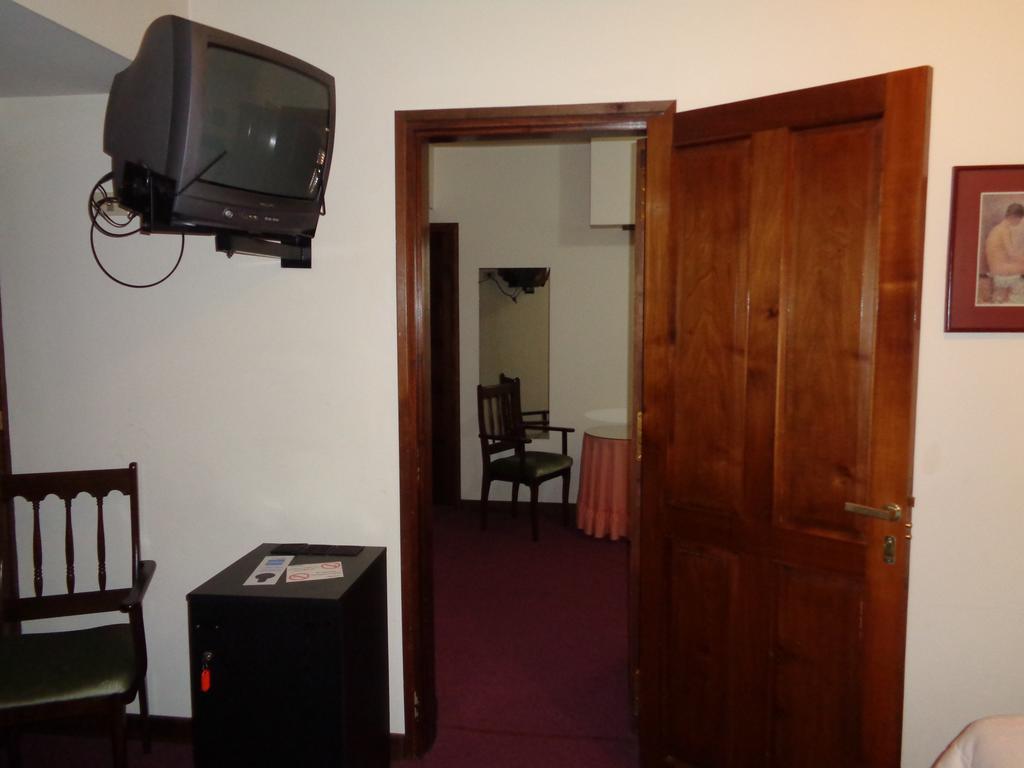 Hotel Caupolican San Martín de los Andes Esterno foto