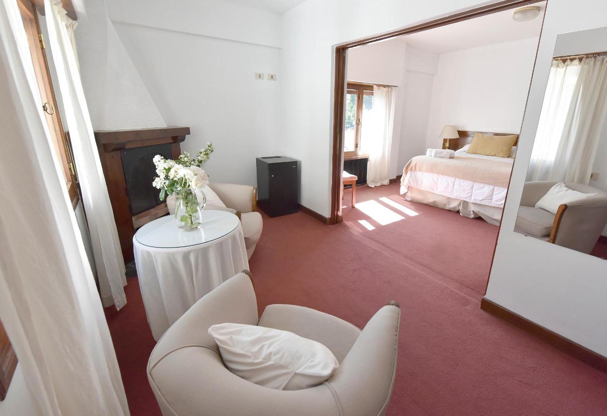 Hotel Caupolican San Martín de los Andes Esterno foto